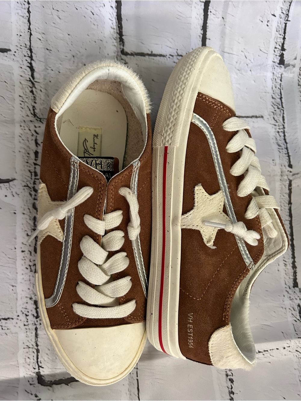 Vintage Havana One Star Suede Low-Top Sneakers - Brown